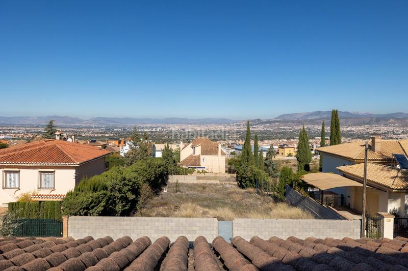 Foto cff1dab3-9074-4bca-a1bb-91bbb338a469. Chalet espectacular chalet independiente en el laurel de la reina. la zubia. en Zubia (La)