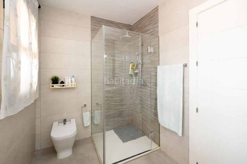 Foto 181ab14e-2734-423f-826b-4a3f626255a9. Casa espectacular casa independiente con piscina y opcion de terreno urbanizable 2000m2 en Atarfe