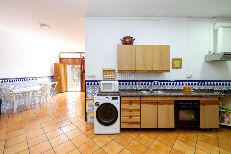 Foto dd468fa9-6e03-44db-9f7e-0430fcc63e8b. Casa espectacular casa independiente con piscina y opcion de terreno urbanizable 2000m2 en Atarfe