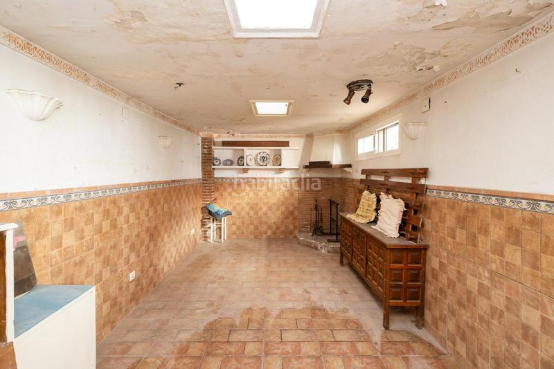 Foto 106d9671-1be0-424f-9bd4-18e3db39cfec. Casa adosada casa con encanto a reformar en plena cuesta del chapiz. patio, varias terrazas y mucho más en Granada