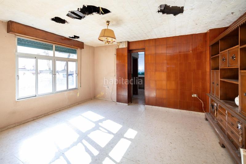 Foto 8de74b1d-c893-438e-8095-5eb189193ea4. Casa adosada casa con encanto a reformar en plena cuesta del chapiz. patio, varias terrazas y mucho más en Granada