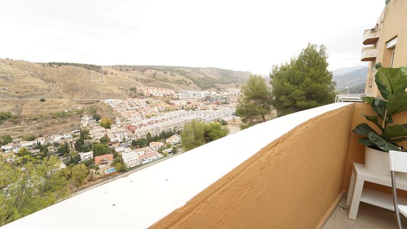 Foto 7a549b8c-3258-4f58-9590-22e044fc0921. Piso estupendo piso reformado en el serrallo en Camino de los Neveros - Serrallo Granada