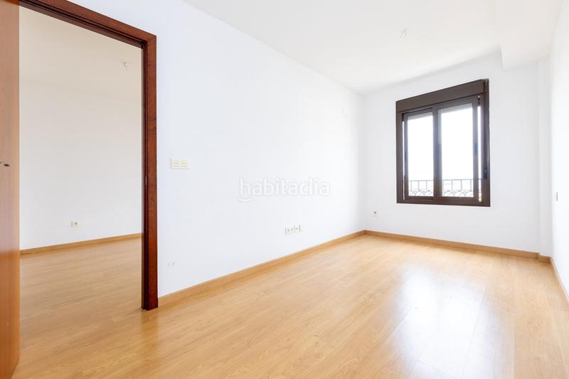 Foto 24075c22-6305-4dc2-ae0e-6361d0106b65. Piso tu nuevo hogar en la zubia te espera! en La Zubia Ciudad Zubia (La)
