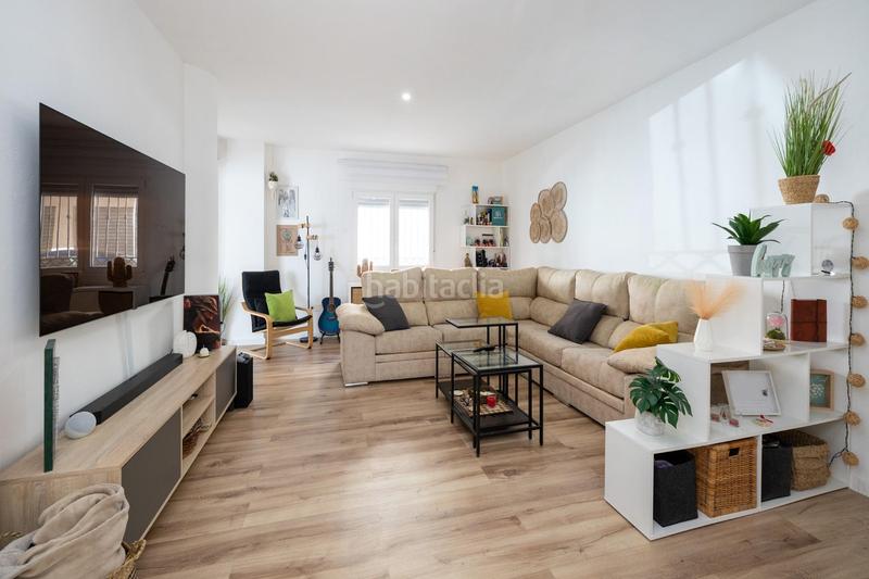 Foto 636b6dd6-4960-4392-afac-5a0392f9b6b9. Planta baja piso en planta baja con entrada independiente, garaje y trastero hijar, las gabias granada en Gabias (Las)