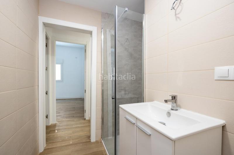 Foto 4a375274-7a8f-4a95-acce-8e63983ce406. Piso tu nuevo hogar piso moderno en el zaidín en Granada