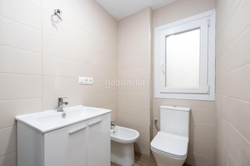 Foto 5916b844-4049-4888-b3f7-b6b865378952. Piso tu nuevo hogar piso moderno en el zaidín en Granada