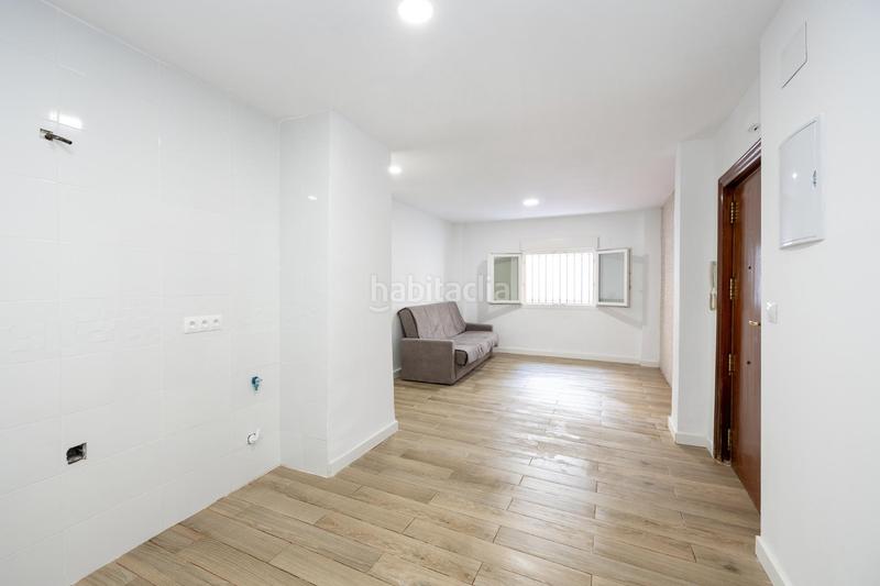 Foto a516d544-2d57-452d-a201-417994129d64. Piso tu nuevo hogar piso moderno en el zaidín en Granada