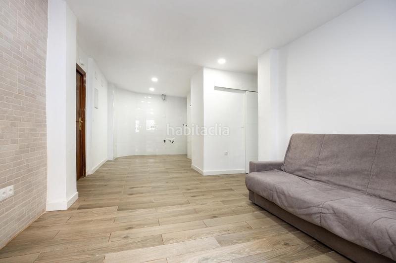 Foto b0df3004-0910-4381-af2c-555f0d784cdb. Piso tu nuevo hogar piso moderno en el zaidín en Granada
