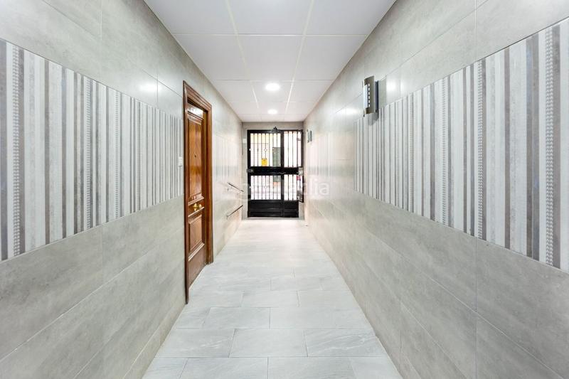 Foto e089f3be-d047-451e-a392-93dbe7b78a94. Piso tu nuevo hogar piso moderno en el zaidín en Granada