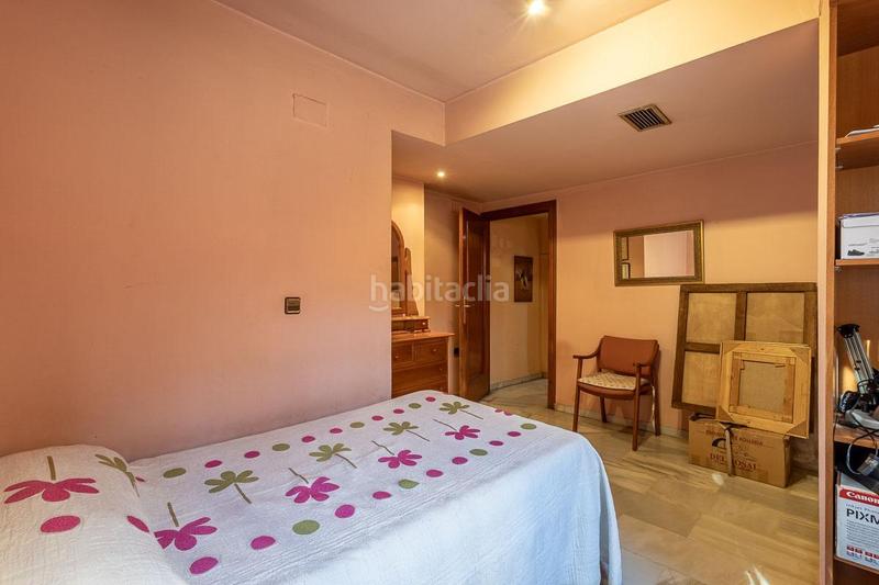 Foto 062a8d1c-6f68-462a-a406-f2a0d9f3395b. Piso exclusivo piso con jardín privativo en una de las mejores urbanizaciones en Granada