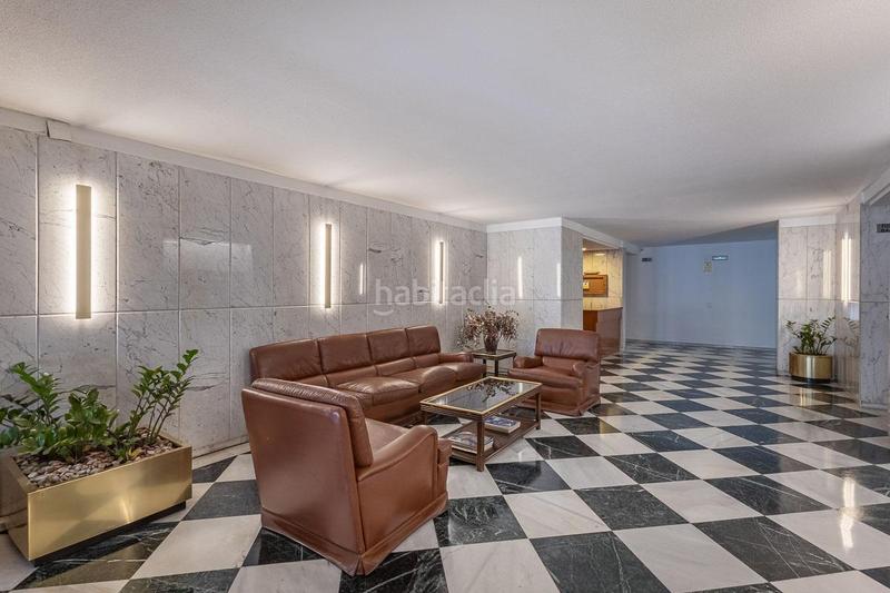 Foto 67df7ef4-6a76-461c-a3b8-7d78a093bf0b. Piso exclusivo piso con jardín privativo en una de las mejores urbanizaciones en Granada
