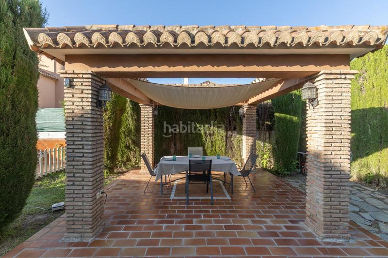 Foto 10aa04f6-ae08-43ba-a0c5-4d01d2e05779. Chalet  en venta en la zubia con licencia turística en Zubia (La)