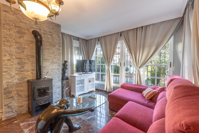 Foto 7a533d1f-5405-4159-83a7-8c9296c8ec1a. Chalet  en venta en la zubia con licencia turística en Zubia (La)