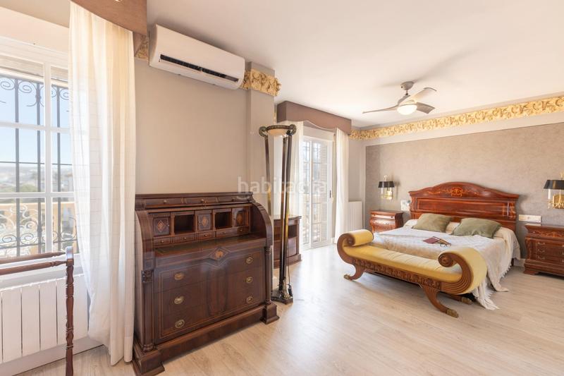 Foto f2abfd20-2d08-431a-a0bd-1fe9d56c6bbc. Chalet  en venta en la zubia con licencia turística en Zubia (La)