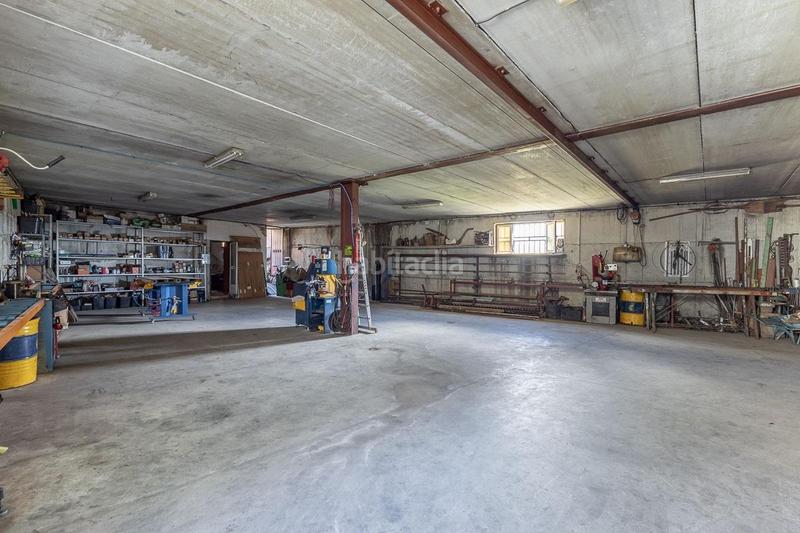 Foto 74f2f251-205a-4602-8d80-b1799839236d. Nave industrial en calle atalaya (santa ana) 5 increible oportunidad de negocio y vivienda. en Alcalá la Real