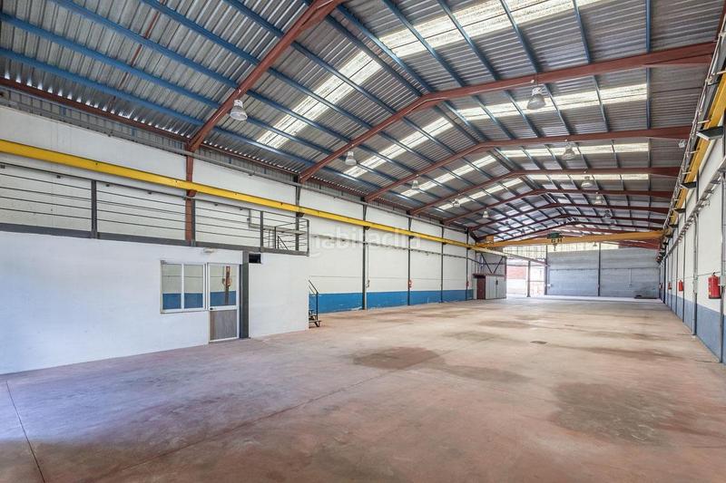 Foto 801bde8b-e9a3-4f4b-a410-f8b563f9eb14. Nave industrial en calle atalaya (santa ana) 5 increible oportunidad de negocio y vivienda. en Alcalá la Real