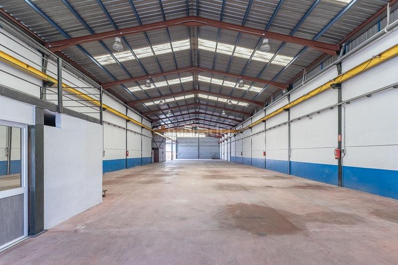 Foto 84383b96-1d2d-4dda-974e-ea1446ab7a4f. Nave industrial en calle atalaya (santa ana) 5 increible oportunidad de negocio y vivienda. en Alcalá la Real