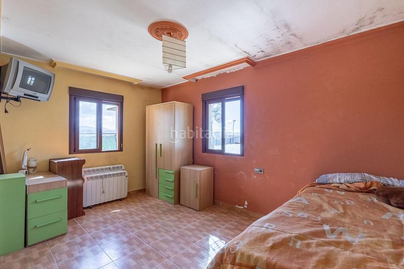 Foto d0f3bfef-b472-4711-a797-ba6e3de8a239. Nave industrial en calle atalaya (santa ana) 5 increible oportunidad de negocio y vivienda. en Alcalá la Real
