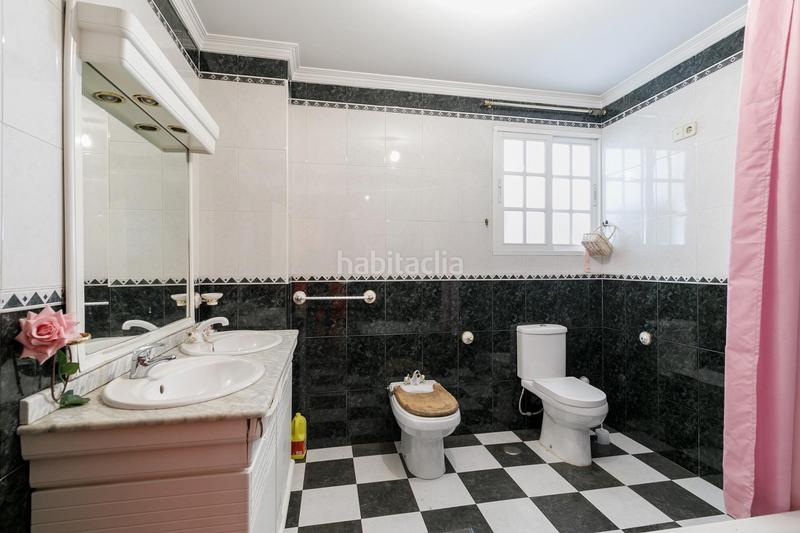 Foto 96b43c52-3b5c-4320-bcc3-82e2a847cbac. Casa quieres tener tu propio negocio y tu vivienda juntos? en Cijuela