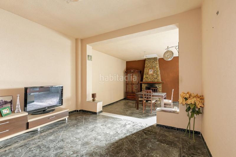 Foto ba562689-2173-444d-a598-21f4358d1f25. Casa quieres tener tu propio negocio y tu vivienda juntos? en Cijuela