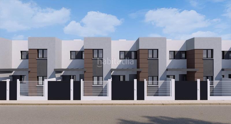 Foto f34ef984-cbca-4d56-8b83-527e4e9b19a5. Casa adossada 115m<sup>2</sup> amb calefacció aparcament a Jun