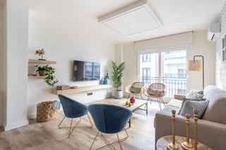 Appartement à Fígares. Piso reformado junto alhamar