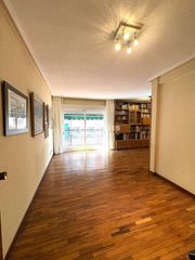 Flat in de Elías Dupuy