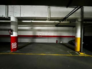 Aparcament cotxe  Escalona. Venta de plaza de garaje en calle escalona
