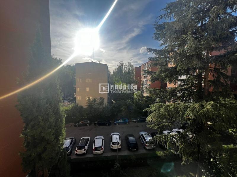 Foto 2c8bf2fc-b29d-4620-9aaf-0a417452903d. Appartement avec chauffage parking piscine dans Aluche Madrid