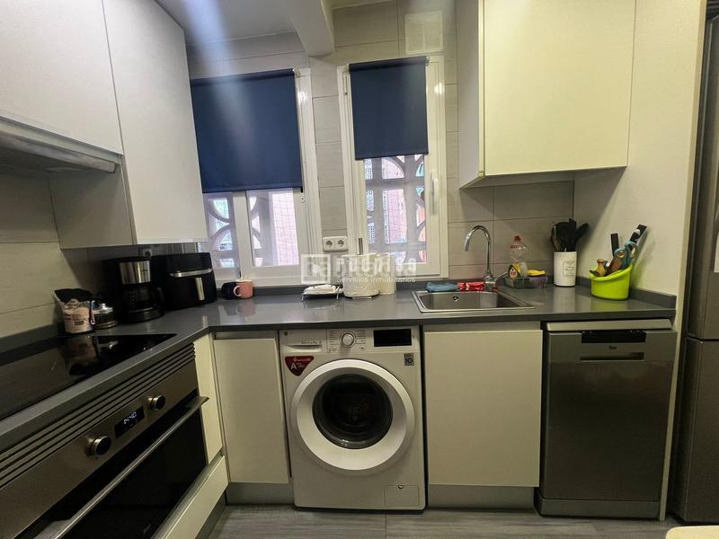 Foto 5238fb1d-3aa8-4a04-921d-bda938d7bb87. Appartement avec chauffage parking piscine dans Aluche Madrid