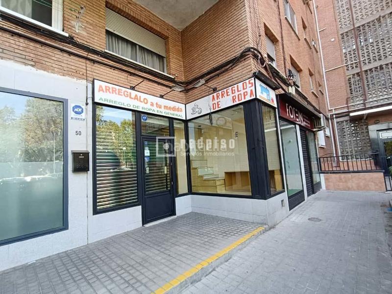 Foto 820de7ed-3c8f-4796-80f2-63ebbdfdfe11. Local commercial dans Aluche Madrid
