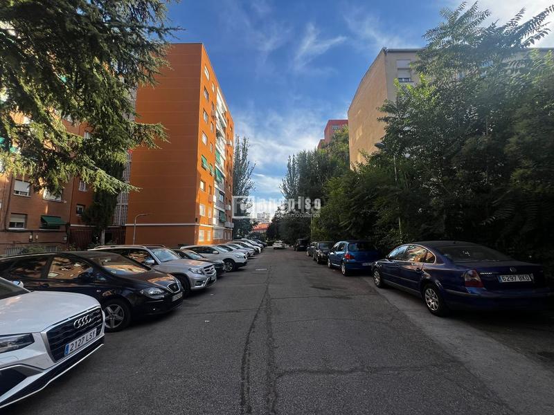 Foto 58039310-ad04-43dd-8464-5ff821b7e0b9. Piso oportunidad única en urbanización baleares! en Madrid