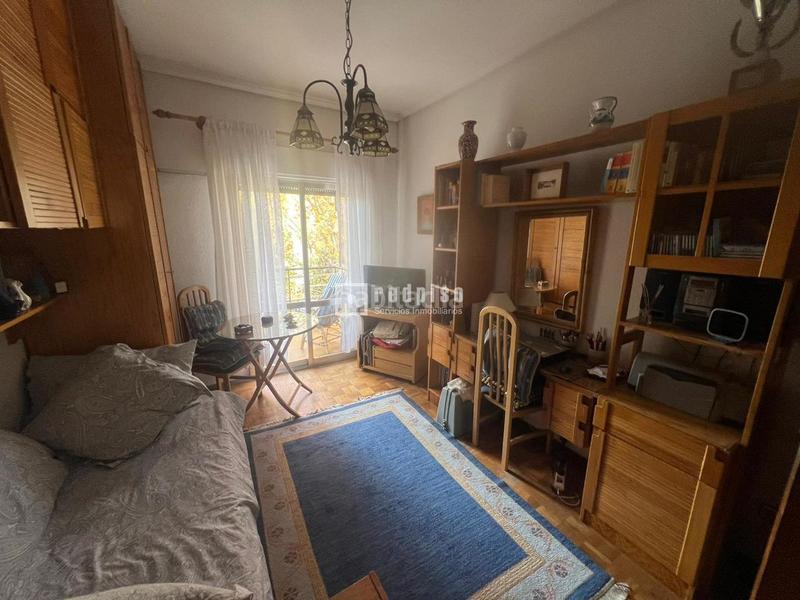 Foto 958d93ac-6f65-4459-a143-df66bb597c8d. Flat with heating in Aluche Madrid