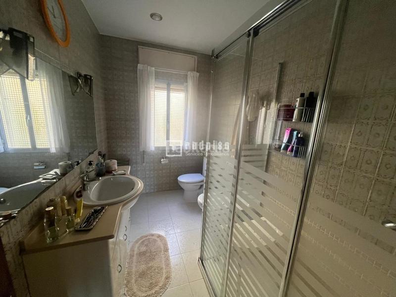 Foto b33e4903-0c7a-45ea-9574-e21e8e4a33b7. Flat with heating in Aluche Madrid