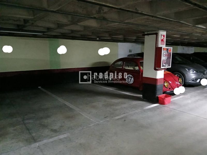 Foto 67dace5c-1577-4de7-98d9-d2b73ca2a0c5. Aparcament cotxe a Aluche Madrid