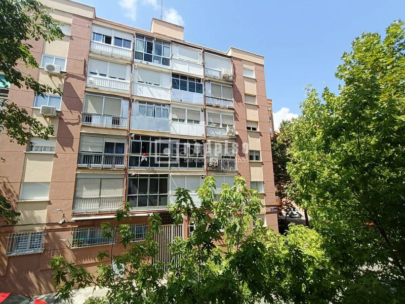 Foto e1401a3f-d47f-4398-8c0c-c87a0e34c990. Piso en Aluche Madrid
