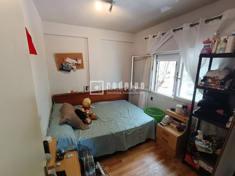 Foto e86f2035-25d3-4409-b183-468b9dab9f98. Piso en Aluche Madrid