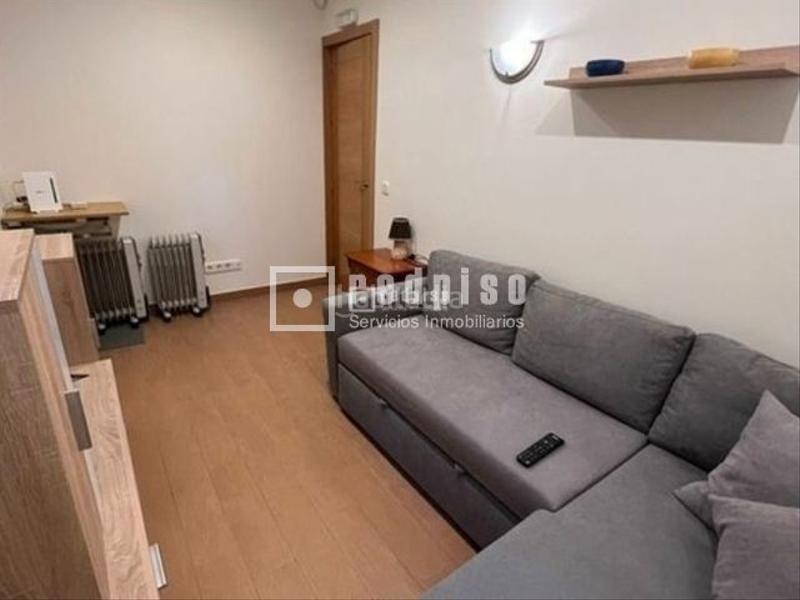 Foto 3d08f230-44da-4f5b-b46b-4b421f394e1c. Piso estupendo inmueble en barrio la Concepción scedula en Madrid