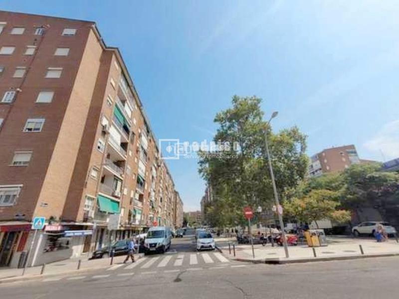 Foto a55dd25b-16ee-4092-9fe4-5e43e1dc68fb. Pis amb calefacció a San Pascual Madrid