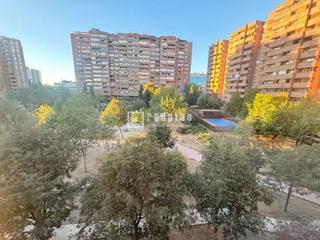 Pis  Badajoz. Piso 3 dormitorios en urbanización con piscina. garaje incluido