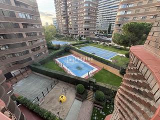 Pis  Badajoz. Piscina, gimnasio, sauna y tu nueva vida dentro.