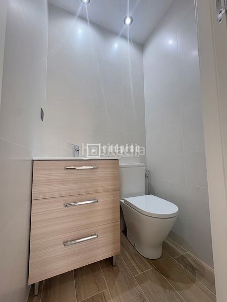 Foto 0120c4c6-9b35-4ca3-9522-49f3ff9e2359. Lloguer pis amb calefacció a Concepción Madrid