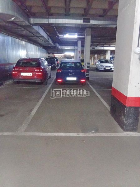 Foto ef458188-9241-4880-94b3-cc40d576f7cb. Aparcament cotxe a San Pascual Madrid