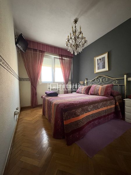 Foto 6cf09292-1a0f-4d78-90c1-e64e12a36378. Flat with parking in San Pascual Madrid