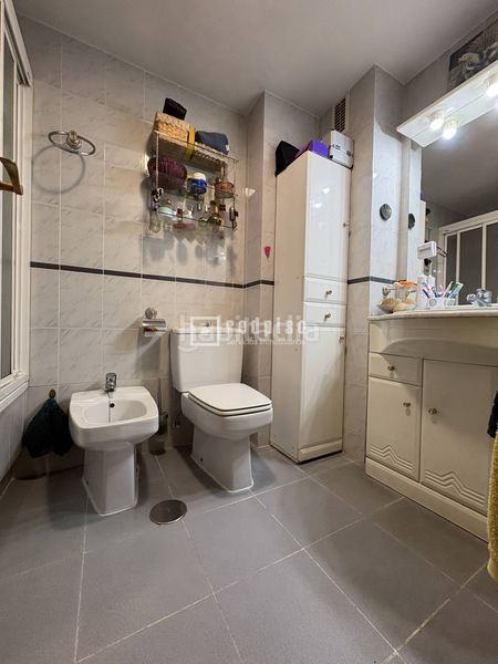 Foto ce24a871-a0a6-4ce5-b067-2842785a5cc4. Flat with parking in San Pascual Madrid