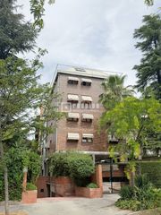 Pis  De carlota o`neill. Piso 5 dormitorios, 3 dormitorios. urbanizaci�n zona arturo sori