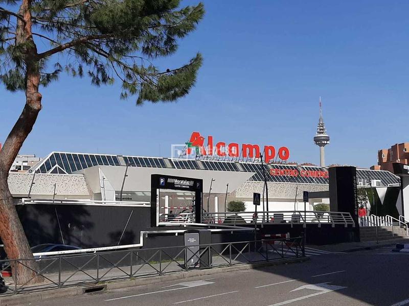 Foto 1877ee56-4841-44e8-a4f5-92b2df505d5f. Location parking voiture dans Media Legua Madrid