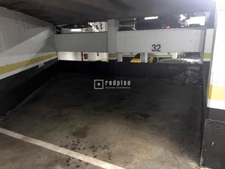 Aparcament cotxe  Corregidor rodrigo rodriguez. Estupenda y amplia plaza de garaje en calle corregidor rodrigo r