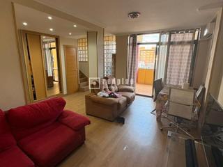 Dúplex  Felix rodriguez de la fuente. Estudio barrio moratalaz s.l vende en exclusiva estupendo duplex