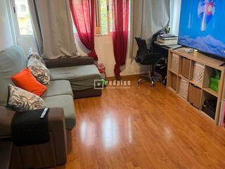 Pis  Corregidor mendo de zuñiga. Estudio barrio moratalaz s.l. vende estupenda vivienda en la zon